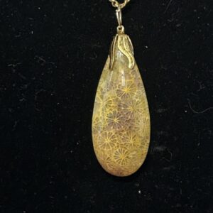 neckless